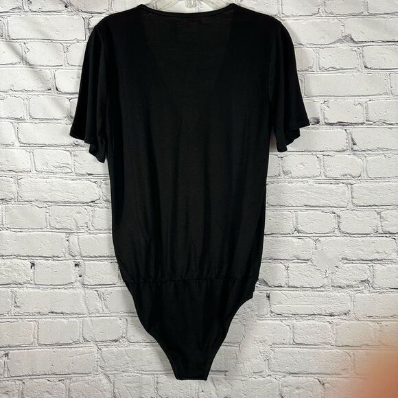 Madewell Wrap Front Bodysuit Short Sleeve V-Neck Bodysuit Black XXS NWT - Picture 3 of 9